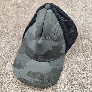 LULULEMON Commission Hat Men's Woodland Grey /Black Adjustable Mesh Back